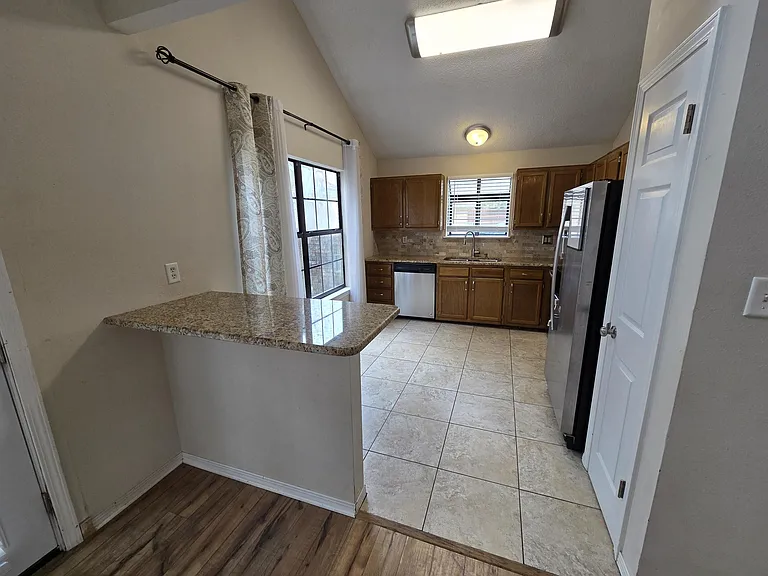 2113 Wilderness Path — Photo 9