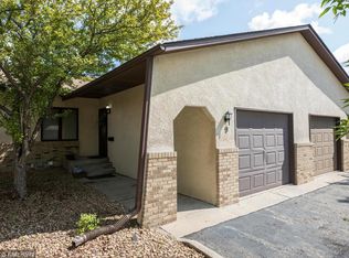149 Riverview Dr APT 9, Monticello, MN 55362