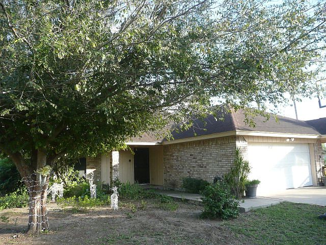 1st image of 8826 N Bentsen Palm Dr