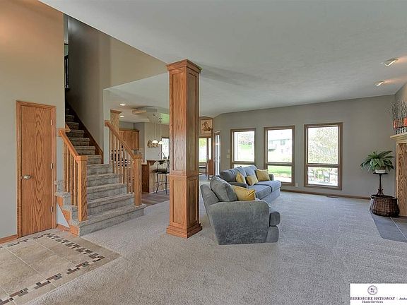4th image of 4322 N 153rd St