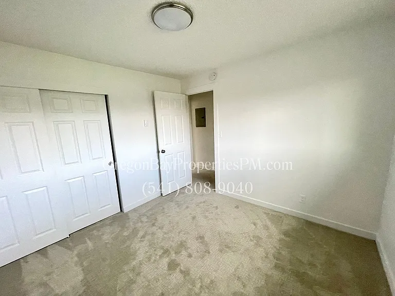 212 Laclair St — Photo 7