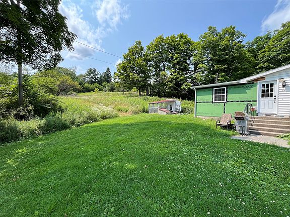 5th image of 1468 Oakdale Rd