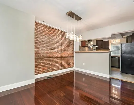 140 Home St — Photo 20