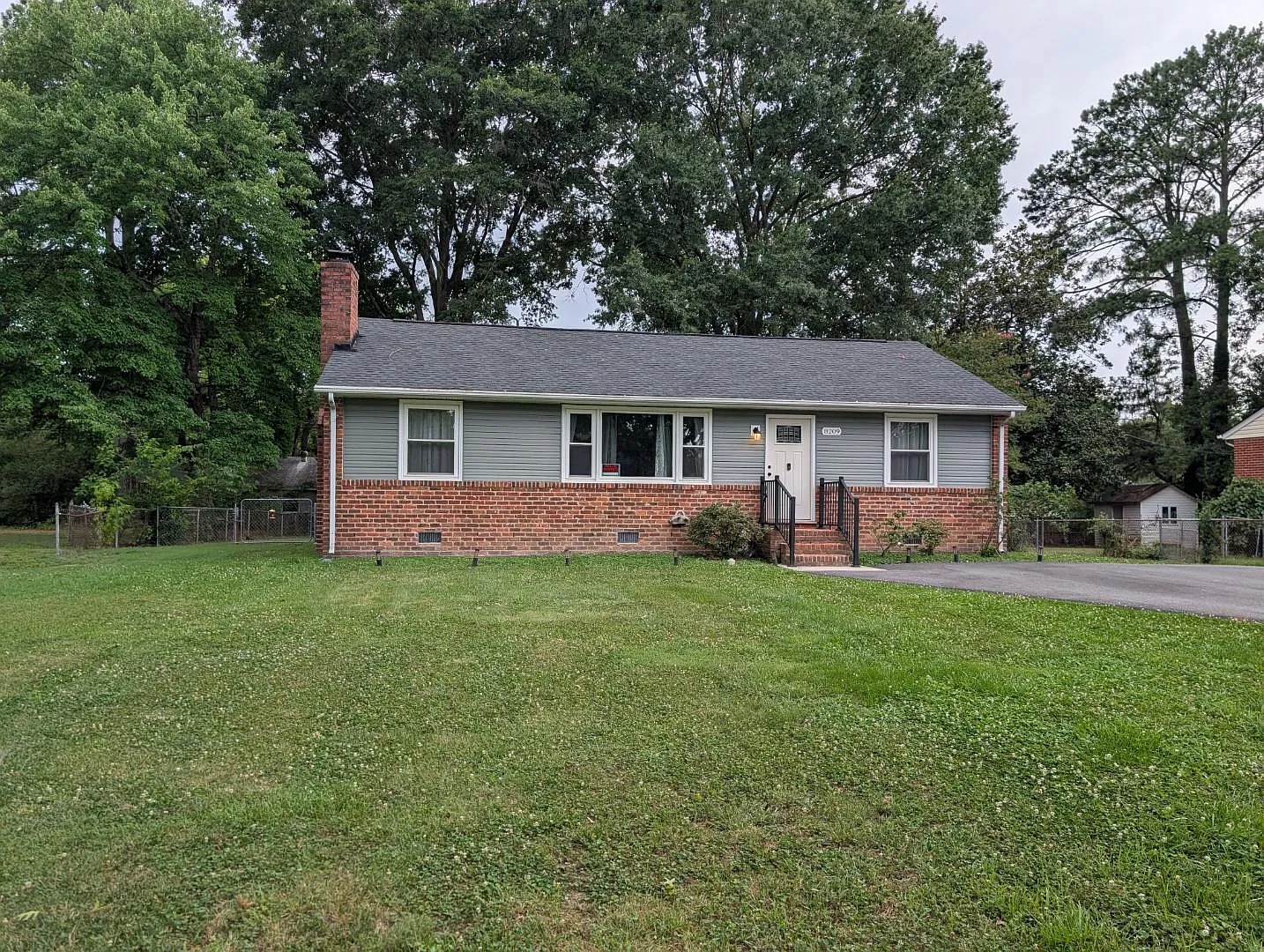 8209 Reinland Dr — Photo 1