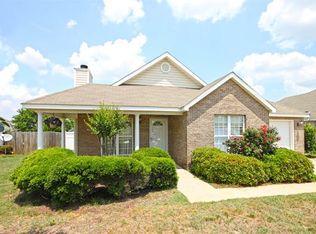 214 Wembley Dr, Warner Robins, GA 31088