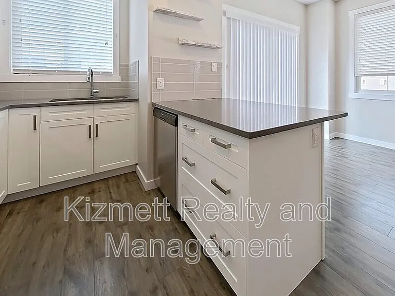 735 Allard Blvd SW #22 — Photo 19