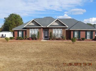 18 Ridgebrook Dr, Phenix City, AL 36869