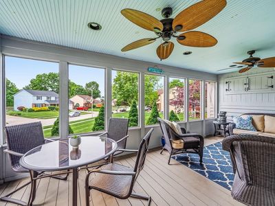 649 Deer Run Dr, Columbus, OH, 43230