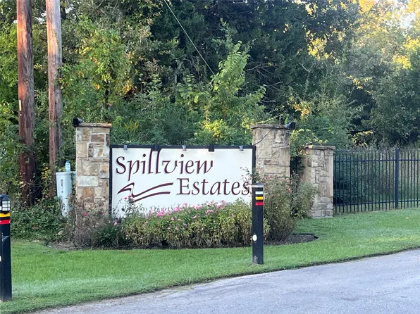 529 Randall Dr, Mabank, TX 75156