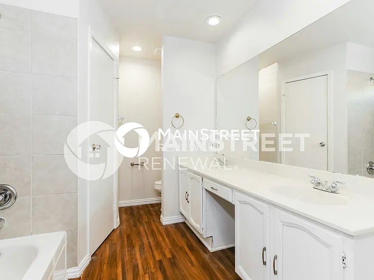 WM - Primary Bathroom
