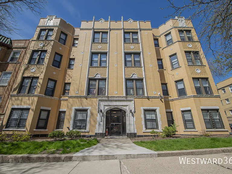 2036 W Arthur Ave #G — Photo 10