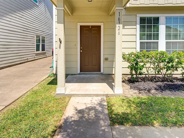 16726 Mammoth Springs Dr — Photo 4