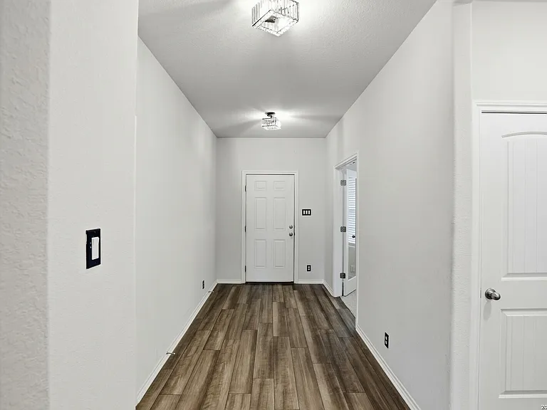 12611 Auriga — Photo 3