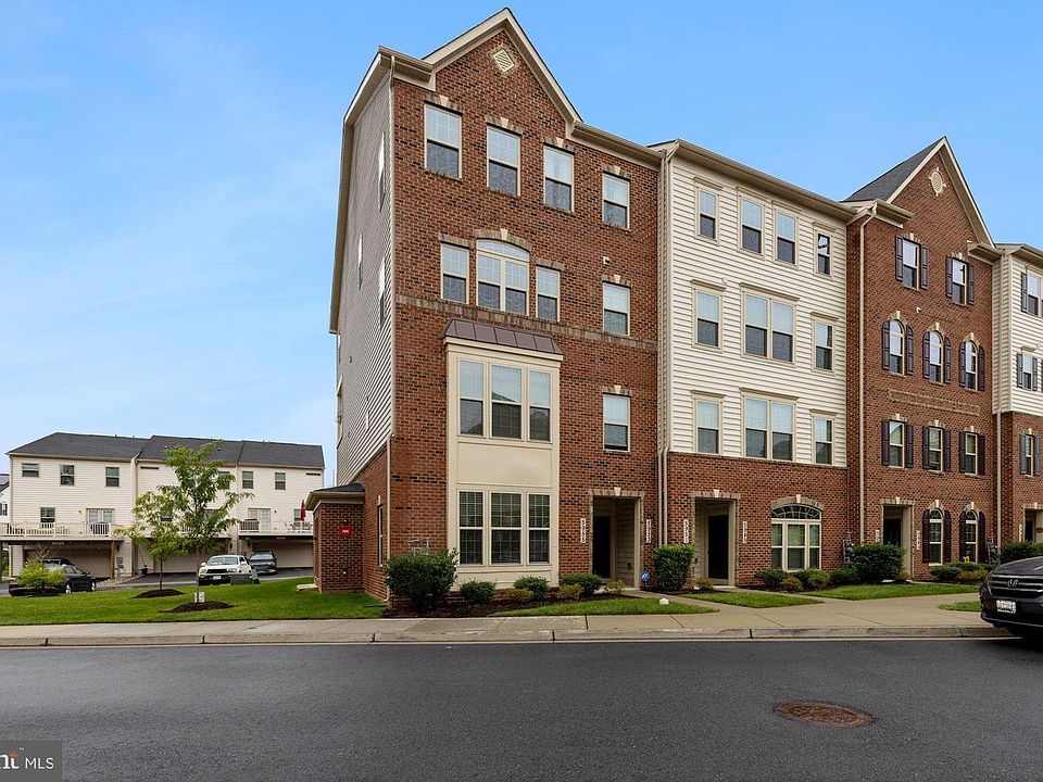 1st image of 5953 Leben Dr