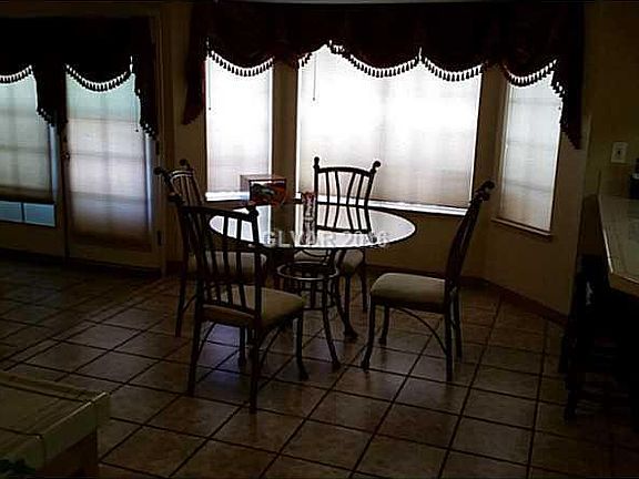 3rd image of 3797 Hildebrand Ln #0