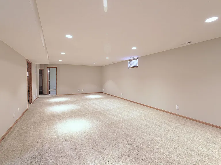 8919 Truchard Rd — Photo 19