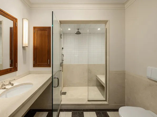 4 East 73rd Street image 25 of 31