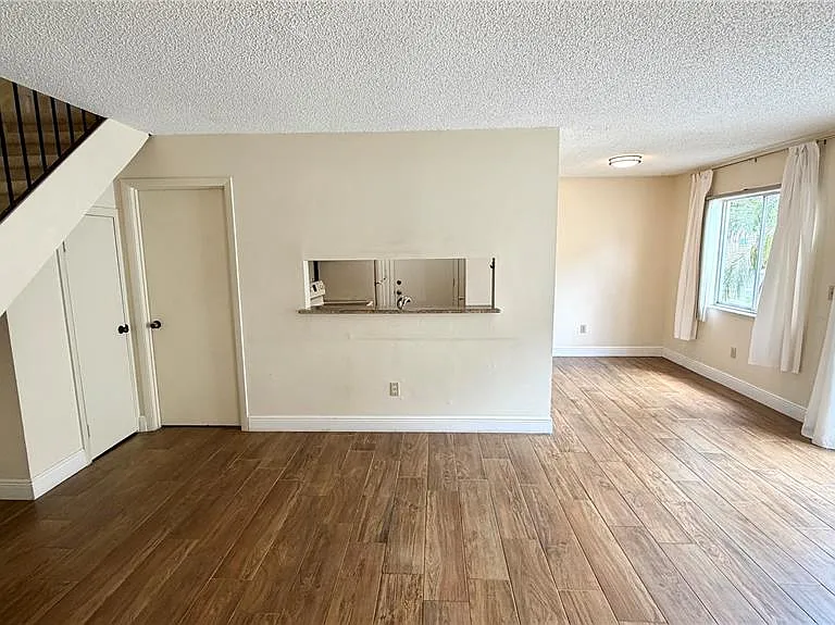 5561 Slash Pine Ct #26-3 — Photo 12