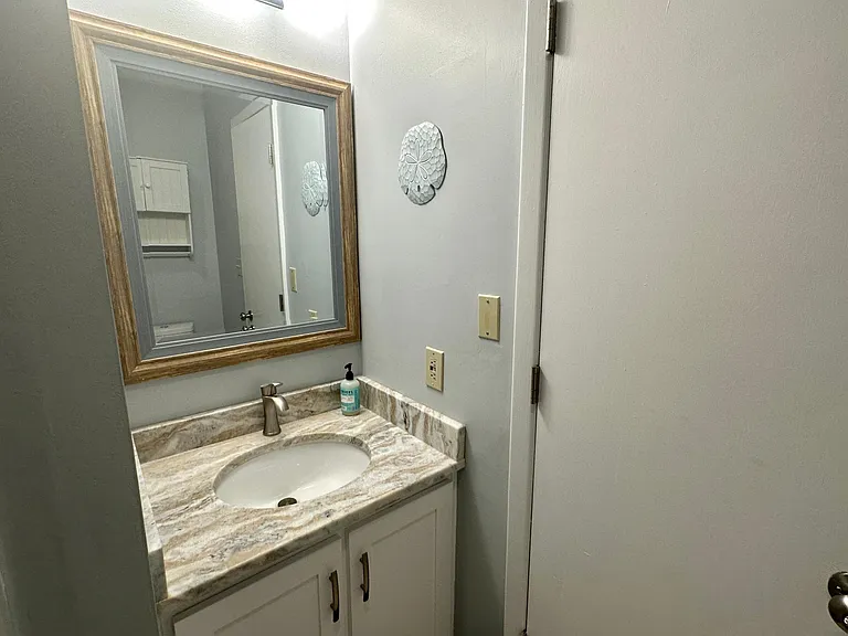 5905 S Kings Hwy #2216 — Photo 20