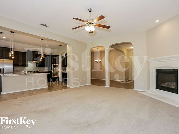 3rd image of 8945 Jewelflower Dr
