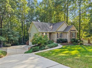5012 Cedarwood Dr, Winston Salem, NC 27103