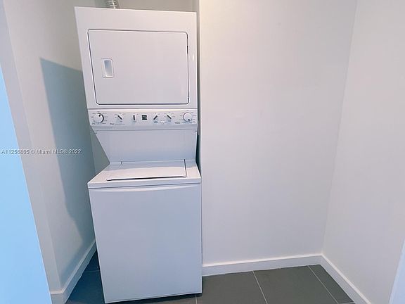 4th image of 3301 NE 1st Ave APT H2910