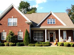 1028 Fitzroy Cir, Spring Hill, TN 37174