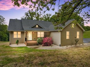 1255 Hickory Chase Ln, Vinton, VA 24179