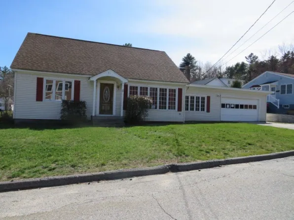31 Williamson Avenue, Berlin, NH 03570