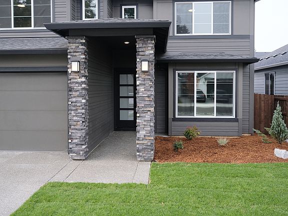 2nd image of 8316 NE 168th Pl