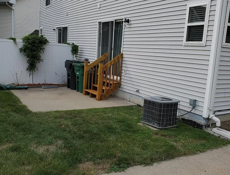 1223 SW Twin Gates Dr — Photo 24