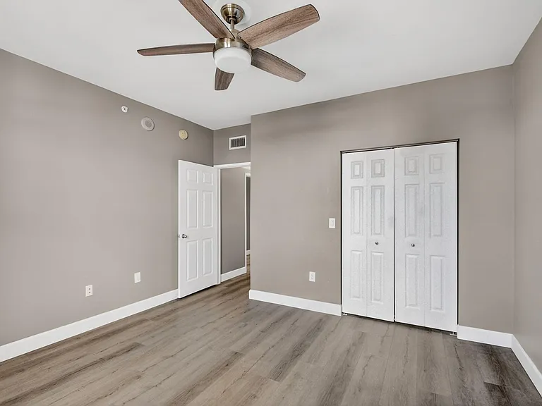 651 Okeechobee Blvd #1008 — Photo 29