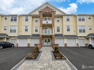 4307 Avery Ct, Somerset, NJ 08873