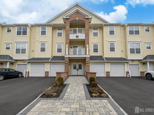 4307 Avery Ct, Somerset, NJ 08873