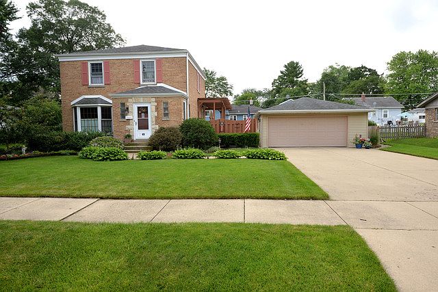 1st image of 49 Claria Dr