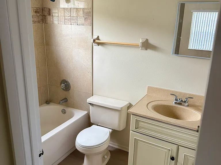 419 Banana Cay Dr #A — Photo 9