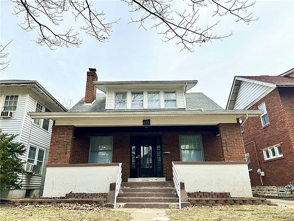 5th image of 626 Grafton Ave