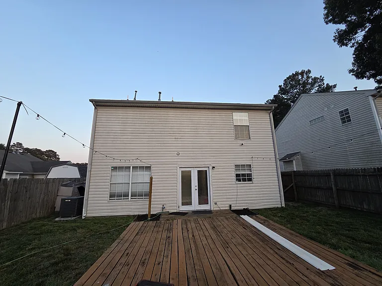 403 Judges Ct — Photo 15