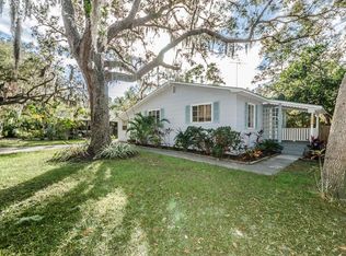 403 N Levis Ave, Tarpon Springs, FL 34689