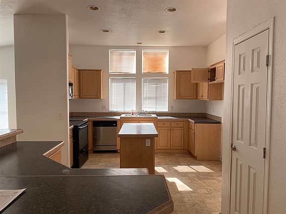 4th image of 13720 E Gatewood Ln