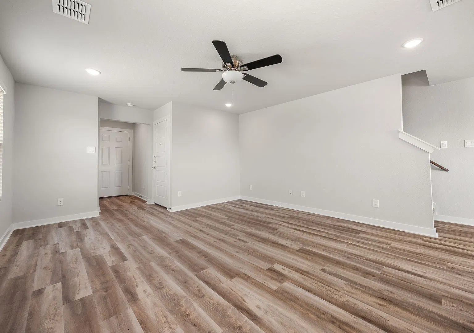 2 Week Free Move-In Special! Like-New 3-Bedroom Townhome in Hunters Ranch | Private Yard + Garage — Photo 4