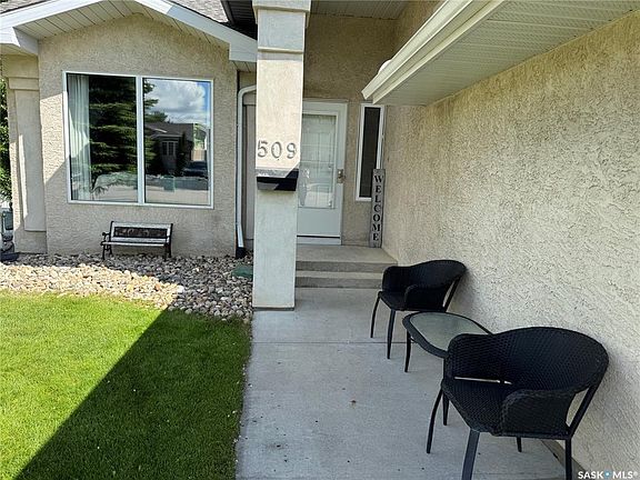 2nd image of 509 Meadow ROAD