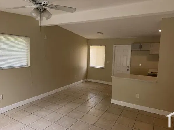 3255 NW 2nd St, Fort Lauderdale, FL 33311
