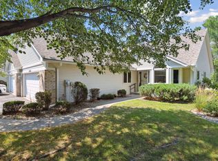 15512 Almond Ln, Eden Prairie, MN 55347