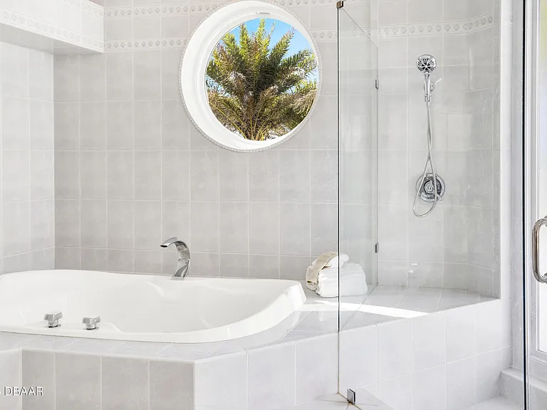 435 Ocean Shore Blvd — Photo 36