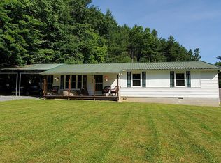 129 Pauline Dr, Shady Spring, WV 25918