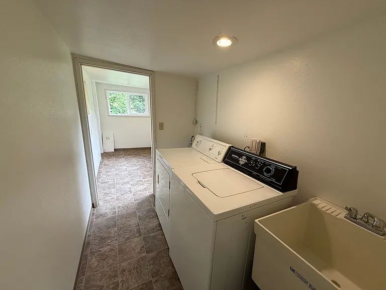 31018 3rd Ave NE — Photo 33