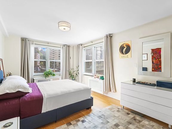 3rd image of 160 E 27th St APT 2B