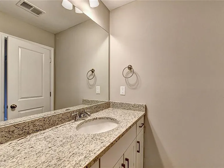 2776 Laurel Ridge Cir — Photo 37