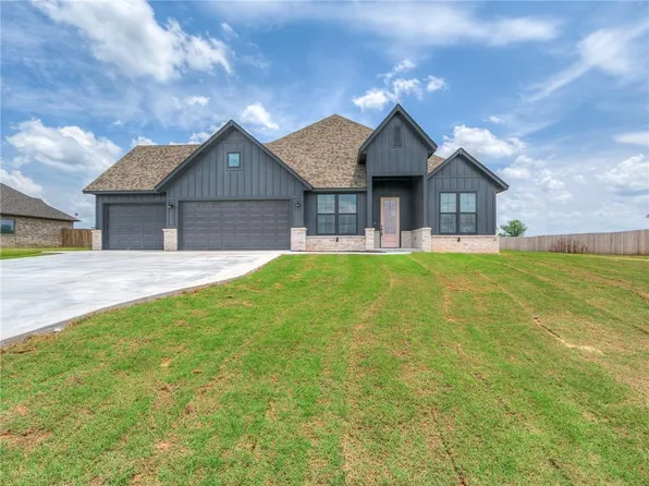 11633 Carefree Ln, Shawnee, OK 74804